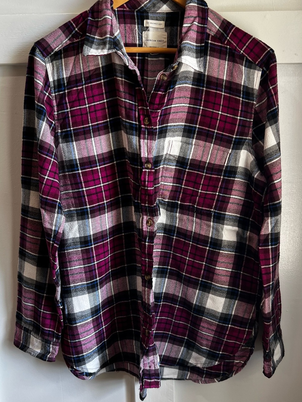 American Eagle Outfitters Flannel Plaid Button-Down Shirt Burgundy, White, Black